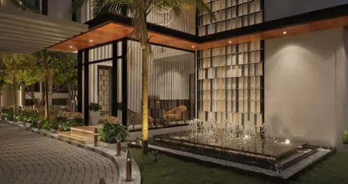 Clubhouse & fountain